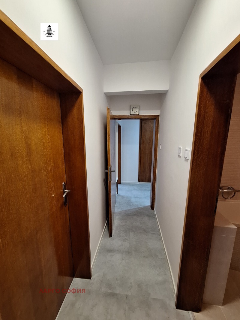 De inchiriat  3 dormitoare Sofia , Țentâr , 104 mp | 59818739 - imagine [9]