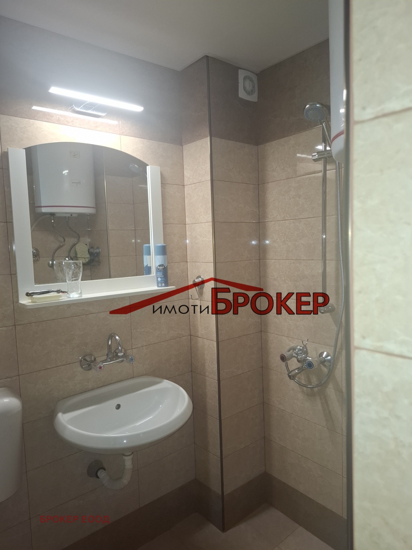 Дава под наем 2-СТАЕН, гр. Сливен, Център, снимка 14 - Апартаменти - 54210529