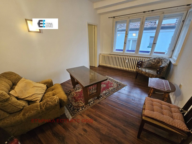 Дава под Наем 2-СТАЕН в град София, Център - 50 кв.м / 500 € » 977.92 лв., ЕТЪРНАЛ ЕСТЕЙТС ООД