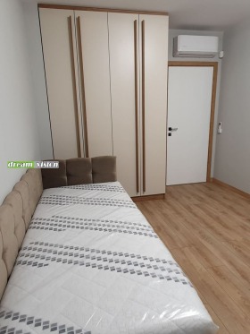 2 Schlafzimmer Druschba 2, Sofia 6