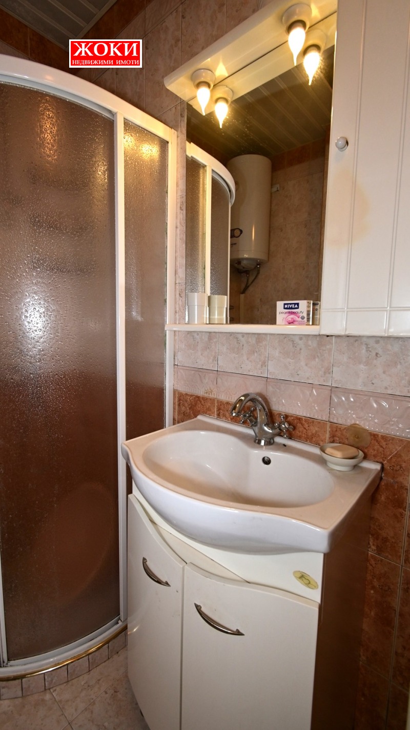 Te huur  1 slaapkamer Pernik , Tsentar , 68 m² | 57747229 - afbeelding [11]