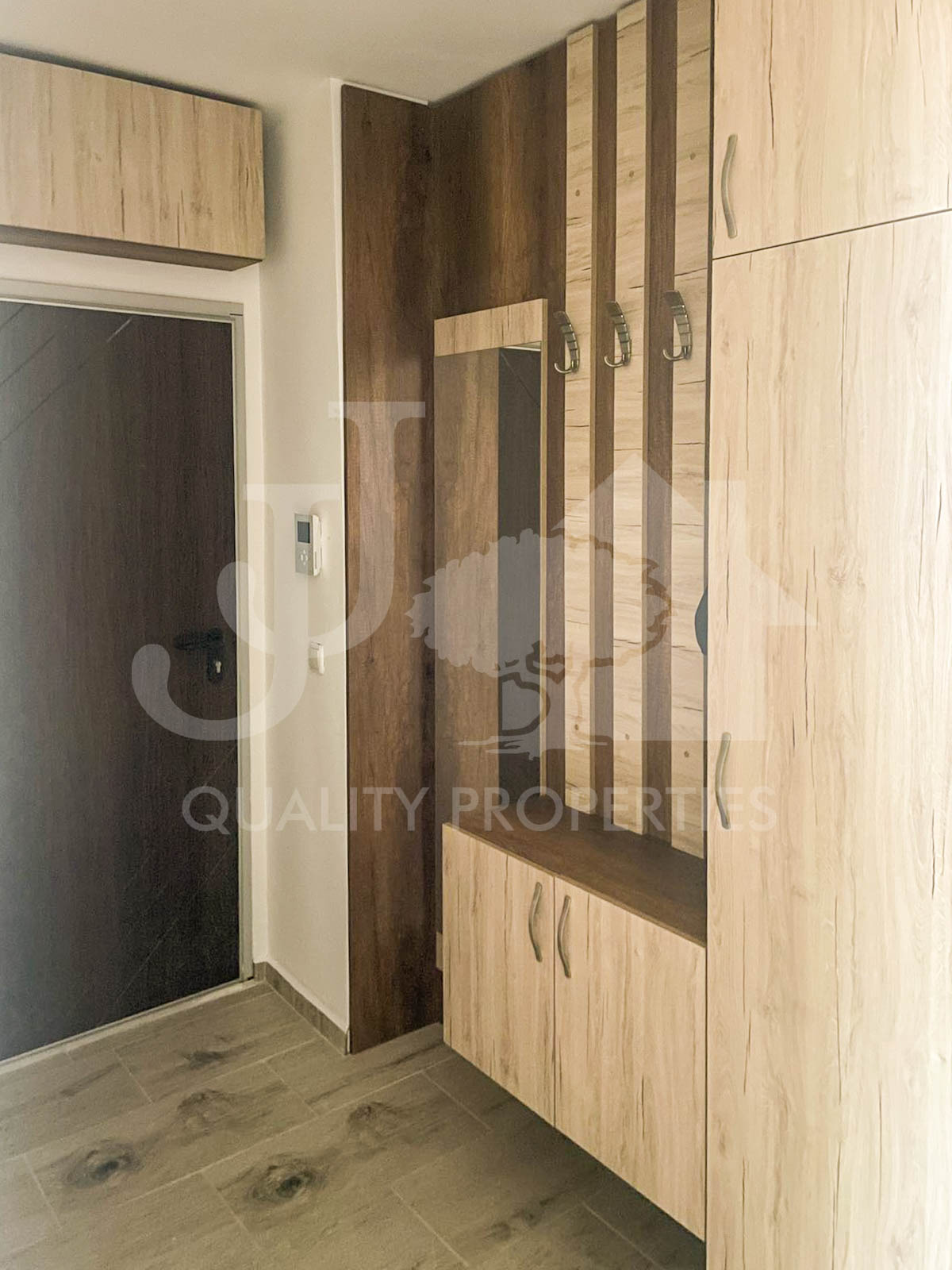 Дава под наем 4-СТАЕН, гр. София, Център, снимка 8 - Апартаменти - 56113045