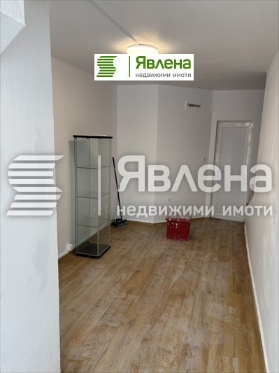 Дава под наем МАГАЗИН, гр. Бургас, Център, снимка 3 - Магазини - 54875188