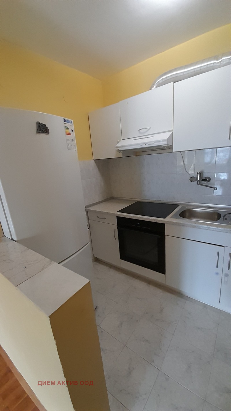 Дава под наем 2-СТАЕН, гр. София, Гео Милев, снимка 2 - Апартаменти - 52594602