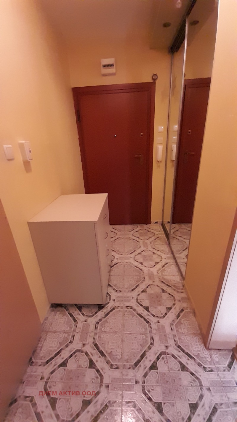 Дава под наем 2-СТАЕН, гр. София, Гео Милев, снимка 8 - Апартаменти - 52594602