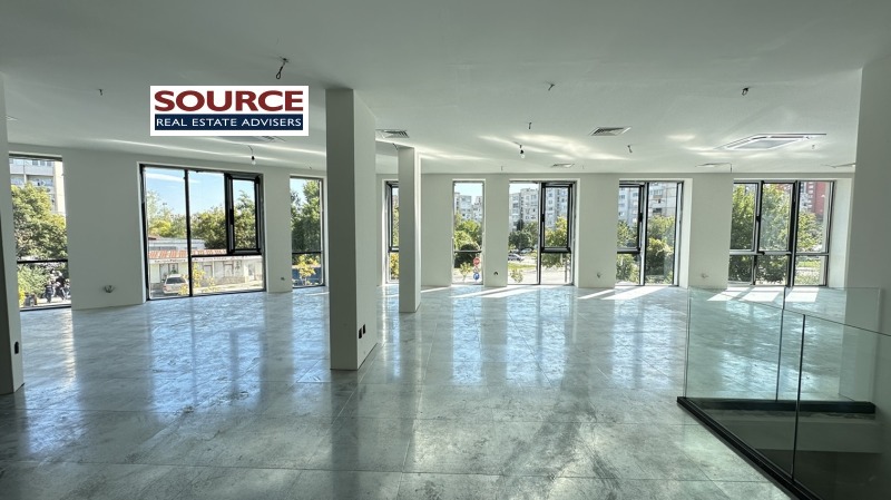 A louer  Bureau Sofia , Mladost 4 , 286 m² | 75919464