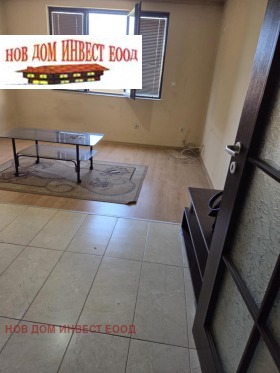 1 quarto Dimova mahala, Pernik 3
