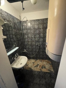    3- | Imot.bg    8