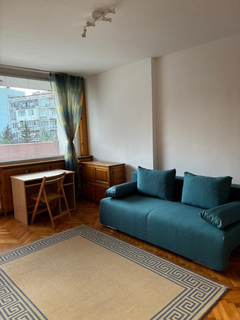 Дава под нем  2-стаен, град София, Дианабад •  449 EUR • ID 11075696 — holmes.bg - [1] 