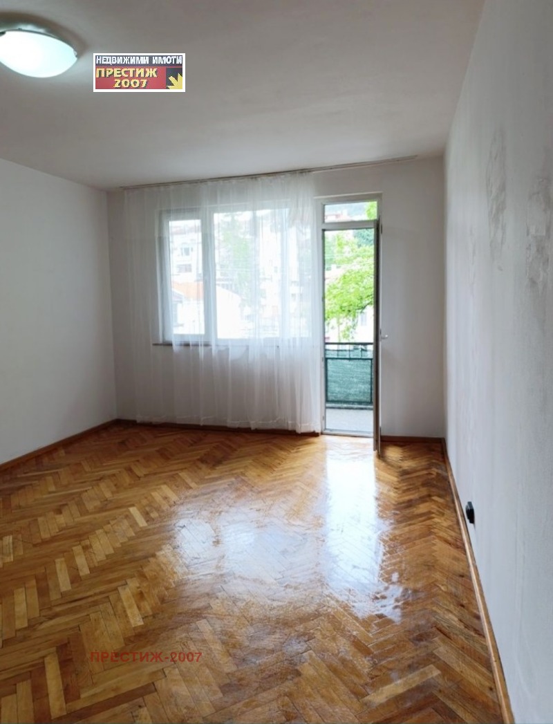 En renta  2 dormitorios Shumen , Tsentar , 85 metros cuadrados | 80658297 - imagen [3]