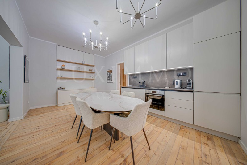 Дава под наем 3-СТАЕН, гр. София, Център, снимка 5 - Апартаменти - 52723841