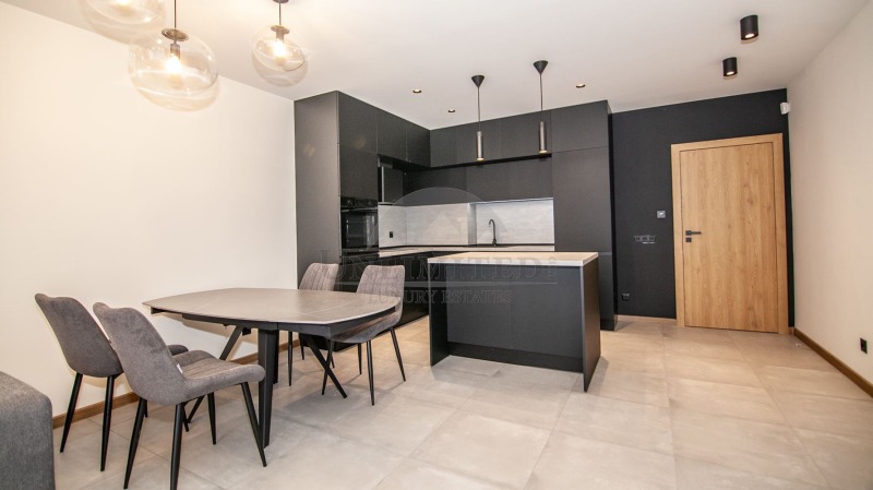 A louer  3 chambres Sofia , Boyana , 180 m² | 66496163 - image [4]