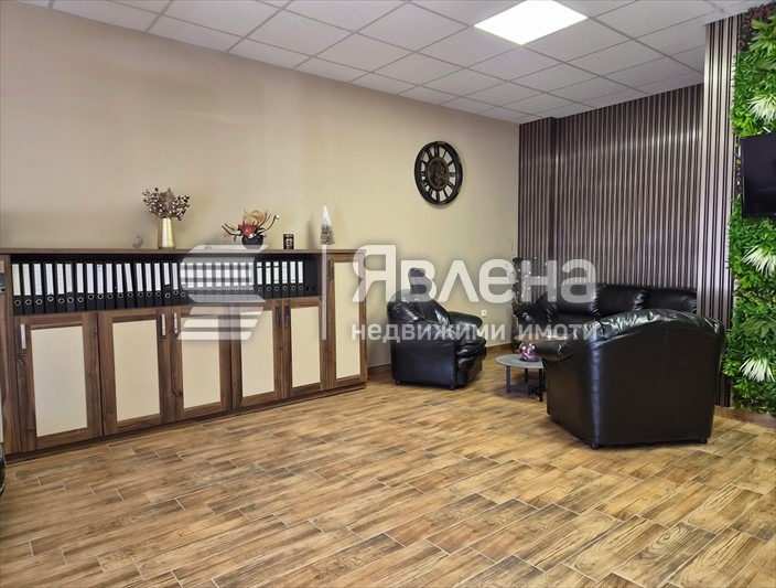 Дава под наем ОФИС, гр. Пловдив, Тракия, снимка 2 - Офиси - 56264338