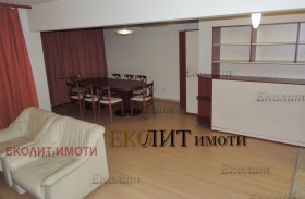 1 спаваћа соба Зона Б-5, Софија
