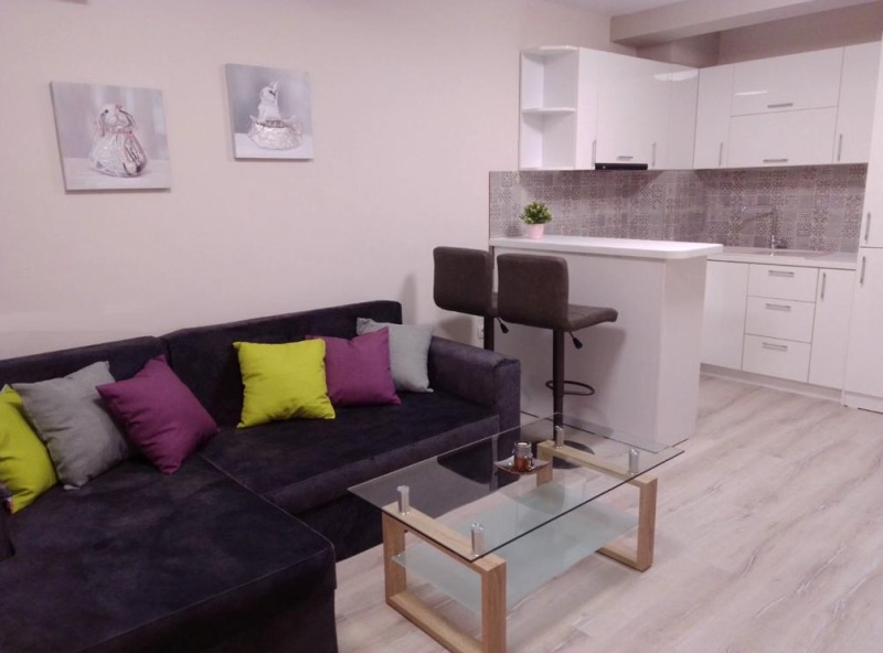 Zu vermieten  1 Schlafzimmer Plowdiw , Kameniza 1 , 65 qm | 44524194