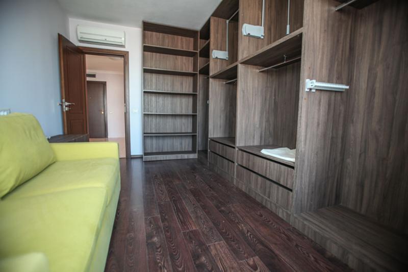 Дава под наем 4-СТАЕН, гр. София, Лозенец, снимка 10 - Апартаменти - 53481296