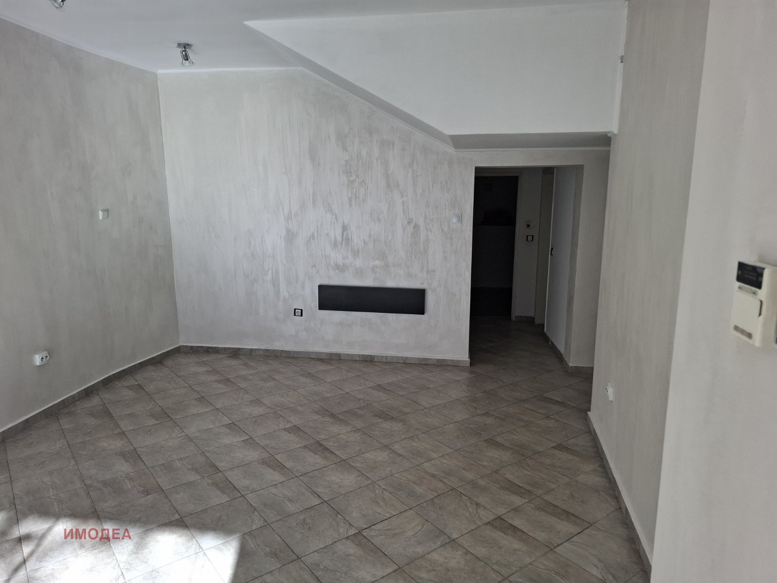 Дава под наем МАГАЗИН, гр. Велико Търново, Център