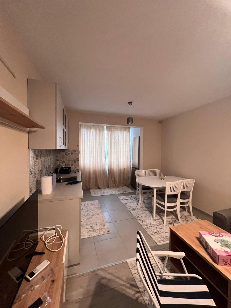 Zu vermieten  2 Schlafzimmer Sofia , Hadschi Dimitar , 70 qm | 50008377