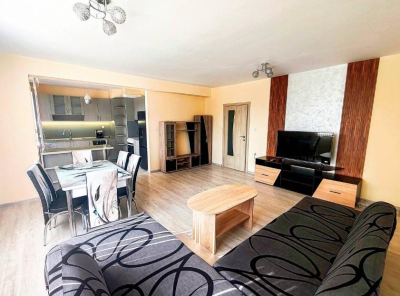 K pronájmu  2 ložnice Plovdiv , Ostromila , 118 m2 | 45634209