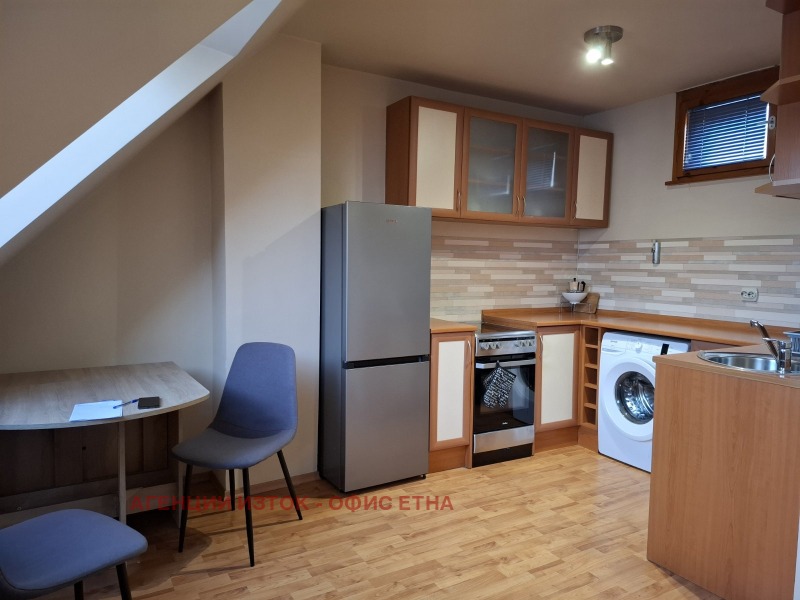 Til leie  Loft Sofia , Mladost 1 , 42 kvm | 72041877