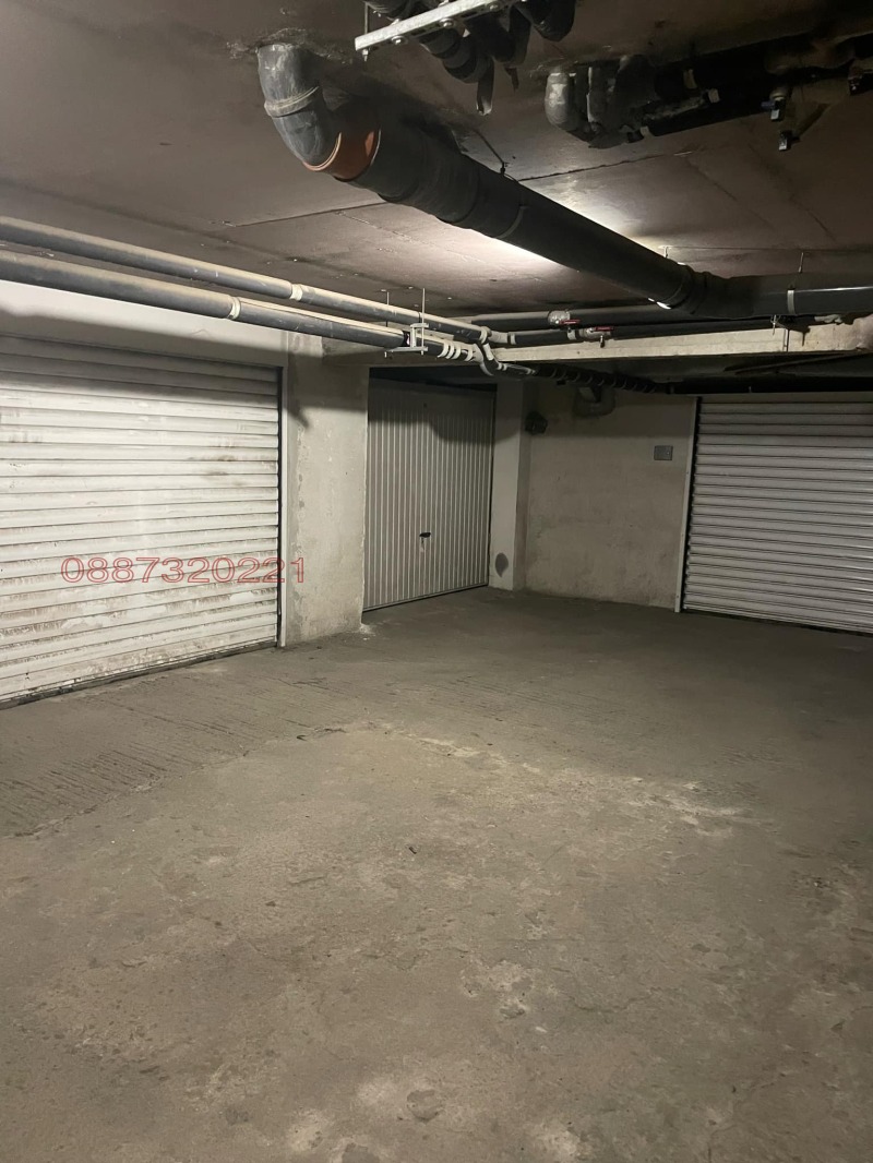 Дава под наем ГАРАЖ, ПАРКОМЯСТО, гр. София, Стрелбище, снимка 3 - Гаражи и паркоместа - 52358149