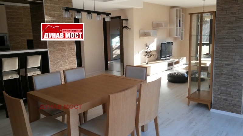 Da affittare  1 camera da letto Ruse , Vazragdane , 70 mq | 65099834