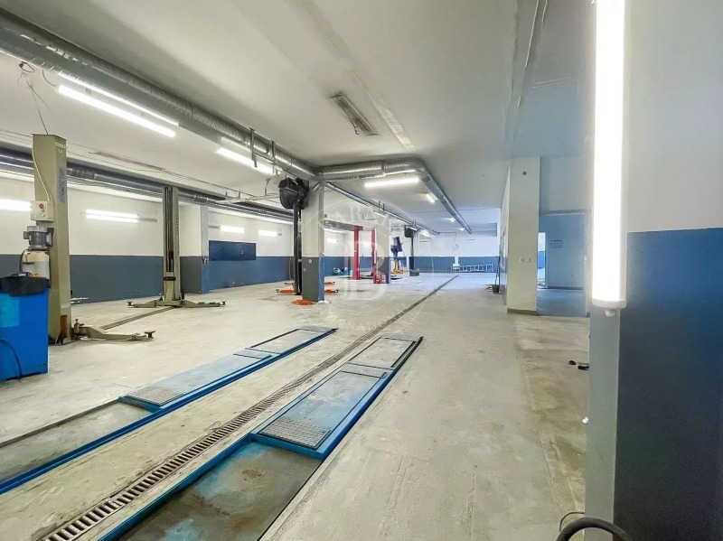 Zu vermieten  Büro Sofia , Lewski , 1500 qm | 28240343 - Bild [15]