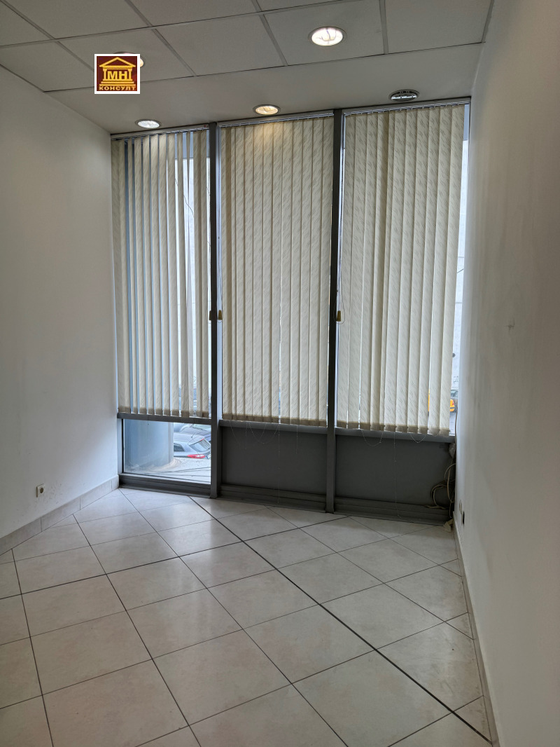 Te huur  Winkel Sofia , Sveta Troitsa , 20 m² | 90697942 - afbeelding [3]