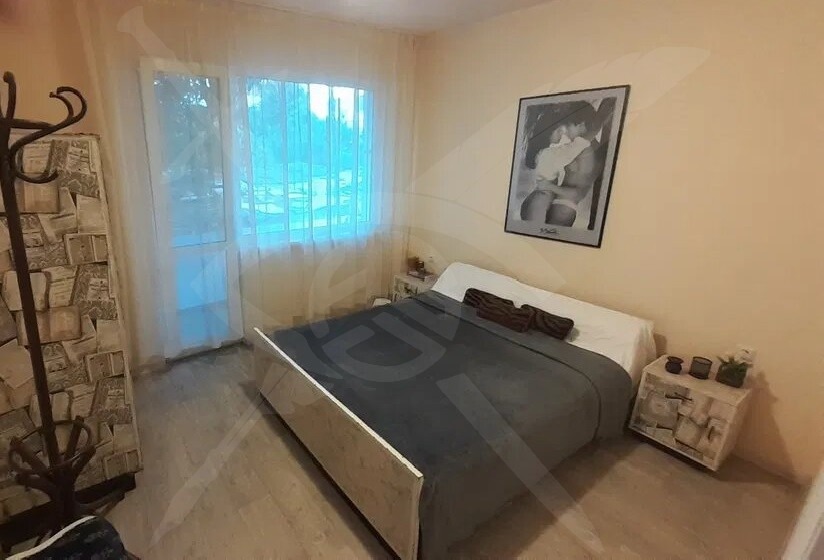 Дава под наем ЕТАЖ ОТ КЪЩА, гр. Варна, Галата, снимка 3 - Етаж от къща - 53751555