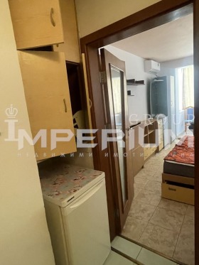 Studio Operata, Warna 13