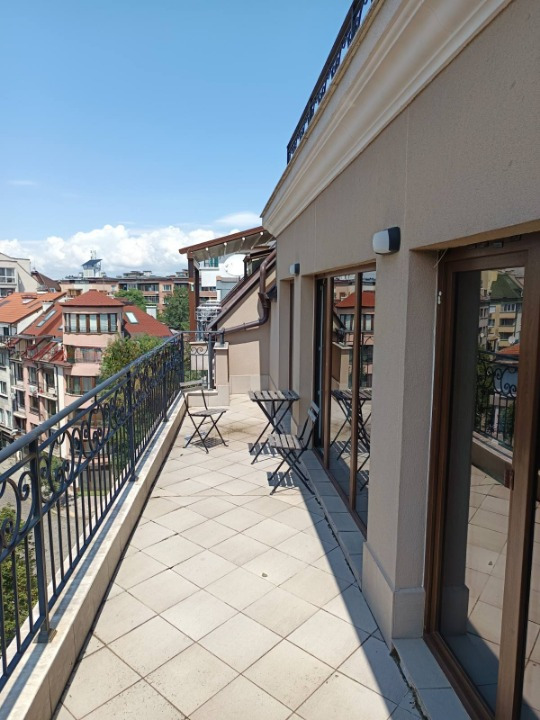 Zu vermieten  2 Schlafzimmer Sofia , Zentar , 116 qm | 54365689 - Bild [2]