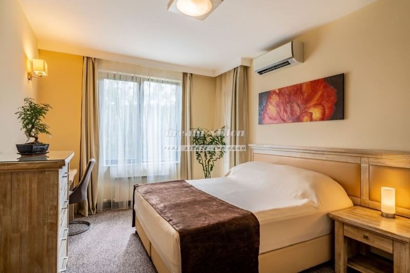 A louer  3+ chambres Sofia , Vitocha , 216 m² | 95967174 - image [10]