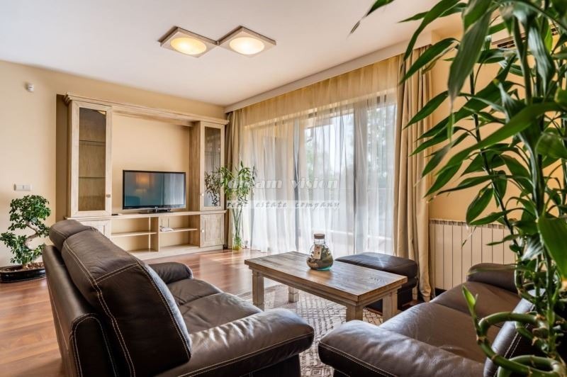 A louer  3+ chambres Sofia , Vitocha , 216 m² | 95967174 - image [2]