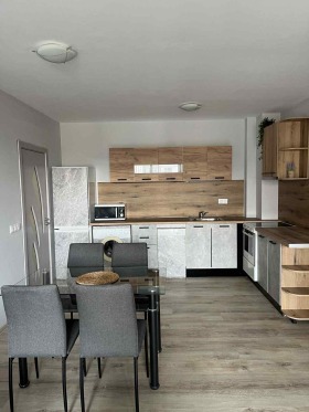 1 quarto Hristo Smirnenski, Plovdiv