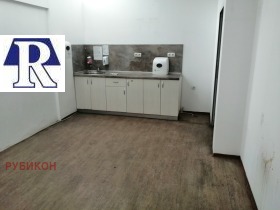 Индустријска зграда Пештерско шосе, Пловдив 6