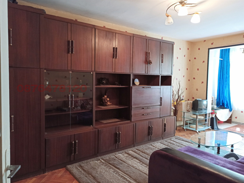 Дава под наем 2-СТАЕН, гр. София, Гео Милев, снимка 8 - Апартаменти - 52781103