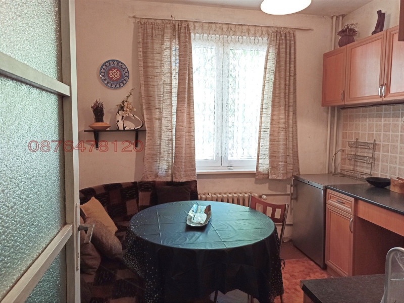 Дава под наем 2-СТАЕН, гр. София, Гео Милев, снимка 12 - Апартаменти - 52781103