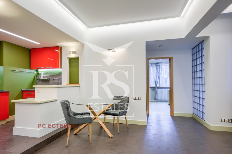 K pronájmu  2 ložnice Sofia , Centar , 113 m2 | 46960478