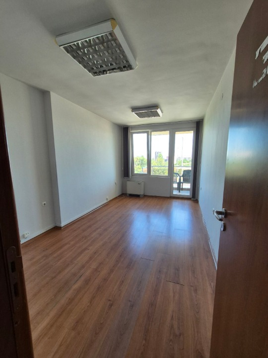 Te huur  Kantoor Sofia , Oborishte , 115 m² | 60467430 - afbeelding [3]