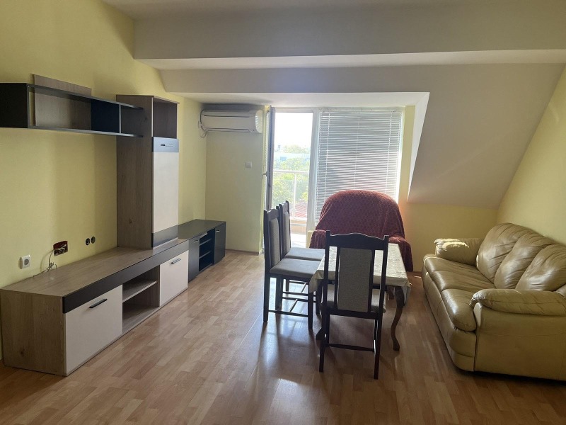 Te huur  3 slaapkamers Plovdiv , Kamenitsa 2 , 100 m² | 67609687