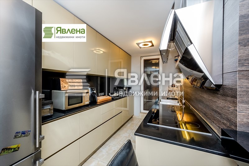 A louer  3 chambres Sofia , Dianabad , 270 m² | 96618802 - image [5]