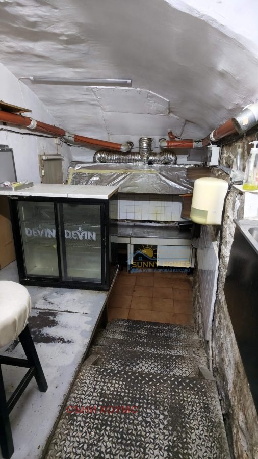 Дава под наем ЗАВЕДЕНИЕ, гр. Велико Търново, Център, снимка 8 - Заведения - 54233447