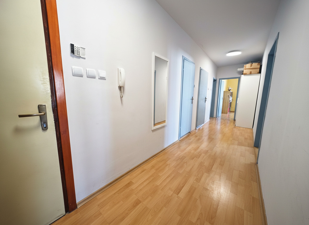 Дава под наем 3-СТАЕН, гр. София, Люлин 5, снимка 2 - Апартаменти - 53654039