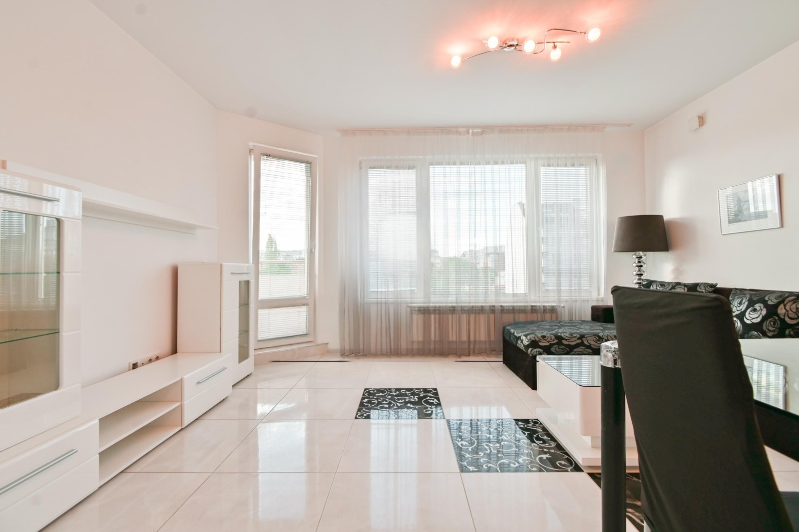 Дава под наем 3-СТАЕН, гр. София, Красна поляна 3, снимка 4 - Апартаменти - 53887399