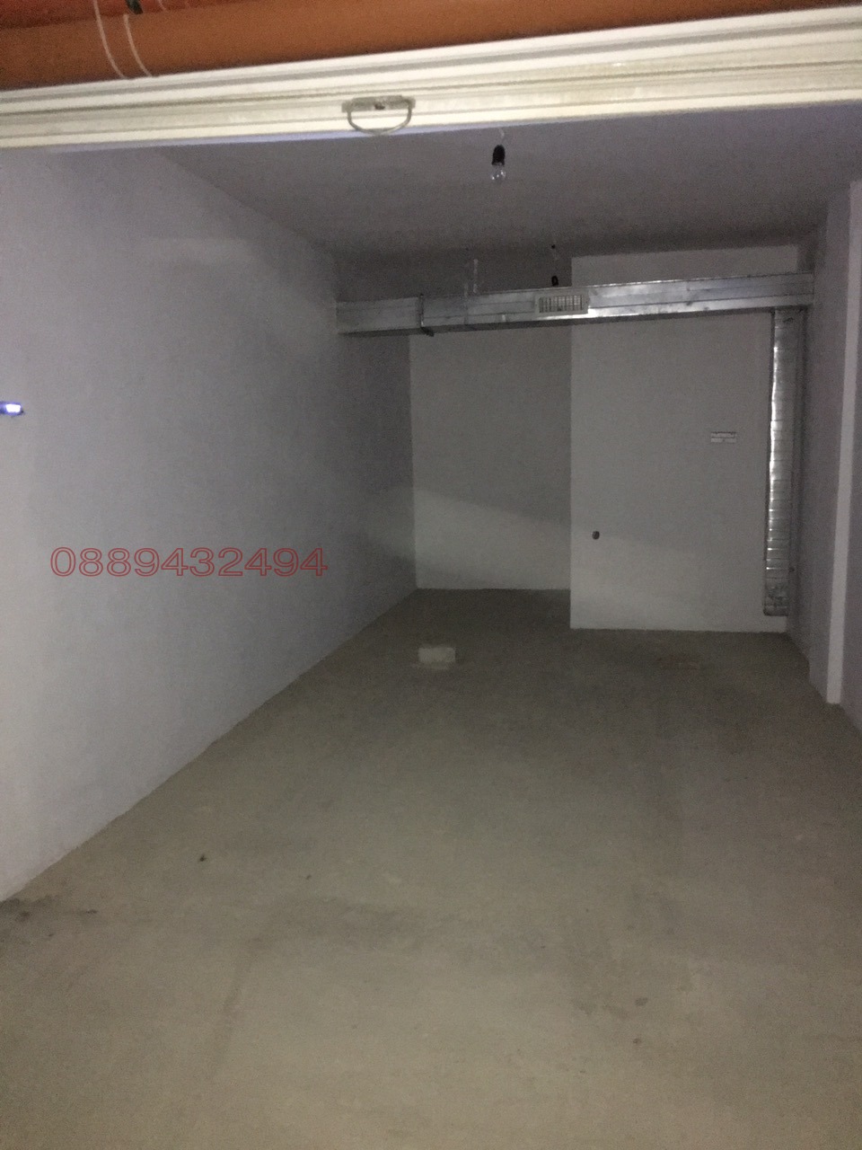 Дава под наем ГАРАЖ, ПАРКОМЯСТО, гр. Варна, Базар Левски, снимка 3 - Гаражи и паркоместа - 53803052