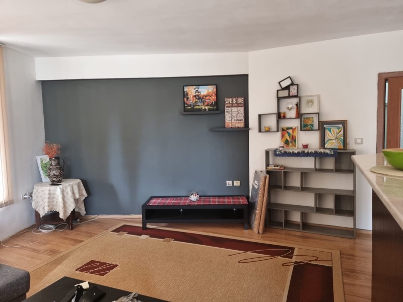 En renta  1 dormitorio Sofia , Vitosha , 60 metros cuadrados | 43640277 - imagen [2]