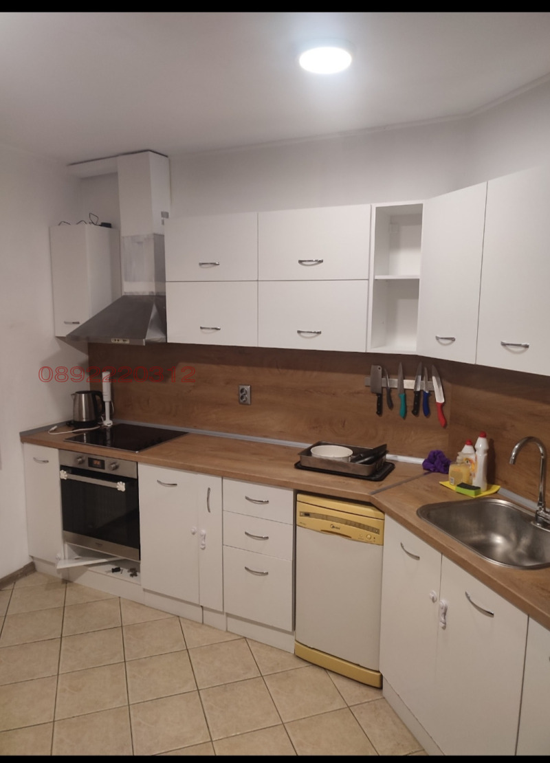 Дава под наем КЪЩА, с. Кичево, област Варна, снимка 8 - Къщи - 53386108