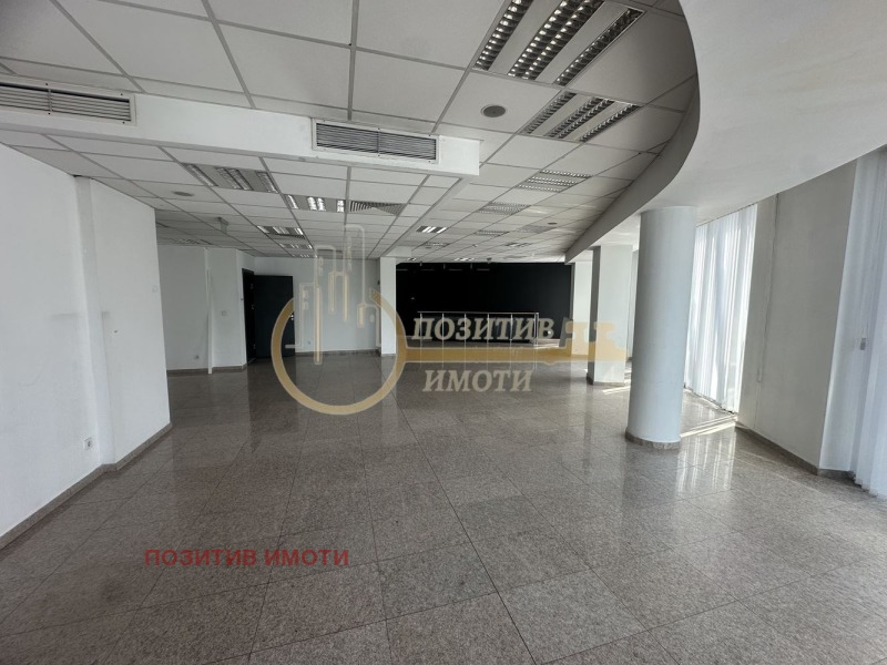 En renta  Comercio Sofia , Tsentar , 160 metros cuadrados | 41889935