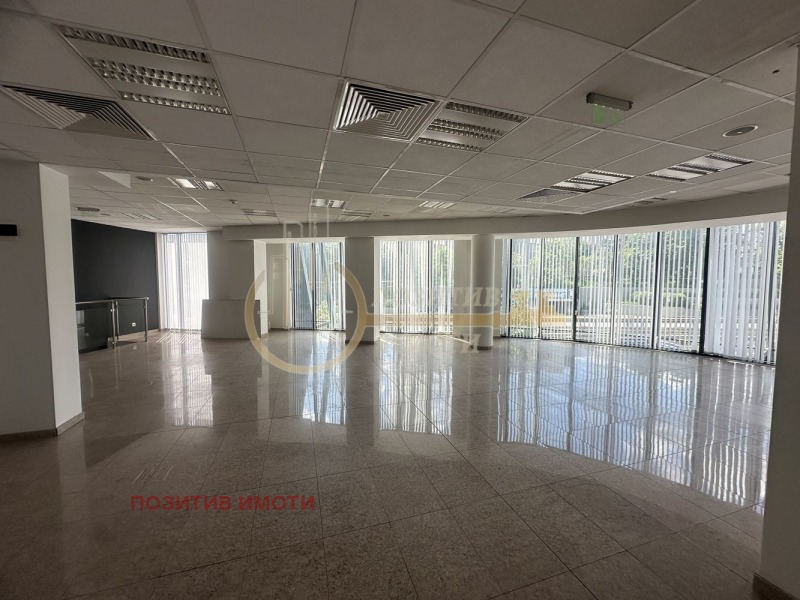 En renta  Comercio Sofia , Tsentar , 160 metros cuadrados | 41889935 - imagen [2]