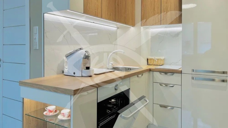 Da affittare  1 camera da letto Varna , Tsentar , 63 mq | 95291483